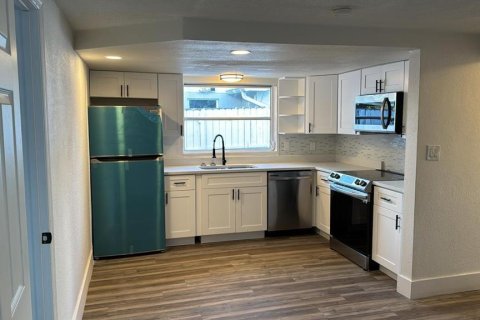 House in Holiday, Florida 3 bedrooms, 133.97 sq.m. № 1838092 - photo 18