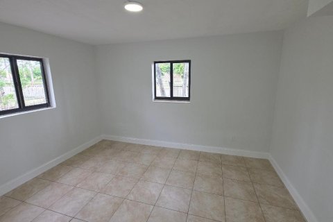 Appartement à louer à Miami Gardens, Floride: 2 chambres, 88.26 m2 № 2178476 - photo 14