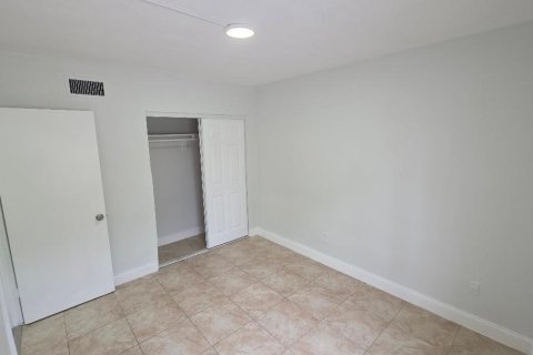 Appartement à louer à Miami Gardens, Floride: 2 chambres, 88.26 m2 № 2178476 - photo 12