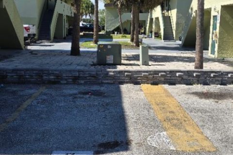 Appartement à louer à Miami Gardens, Floride: 2 chambres, 88.26 m2 № 2178476 - photo 5