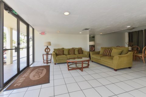 Condo in Jupiter, Florida, 2 bedrooms  № 2319428 - photo 22