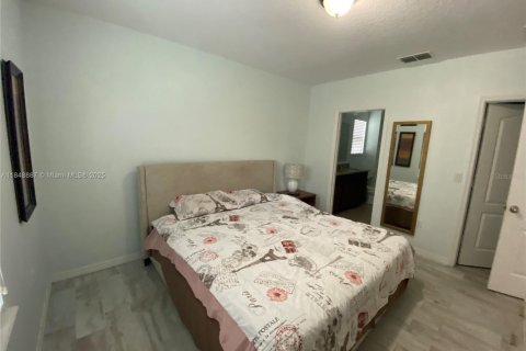 House in Kissimmee, Florida 5 bedrooms № 1850563 - photo 29