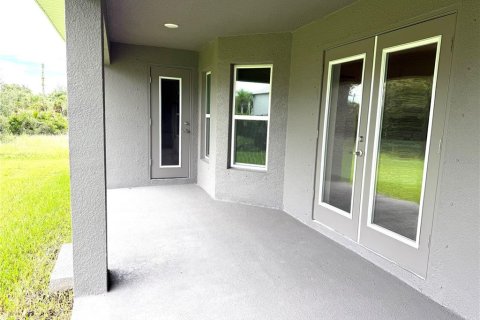 Casa en venta en Port Charlotte, Florida, 4 dormitorios, 210.42 m2 № 1514035 - foto 27