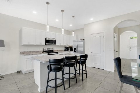 Adosado en alquiler en Davenport, Florida, 3 dormitorios, 155.43 m2 № 2110472 - foto 5