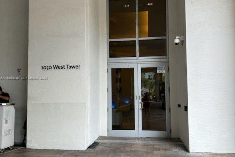 Купить кондоминиум в Майами, Флорида 1 спальня, 92.9м2, № 2025831 - фото 4