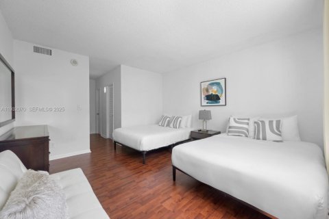 Copropriété à louer à Sunny Isles Beach, Floride: 1 chambre № 1991634 - photo 12