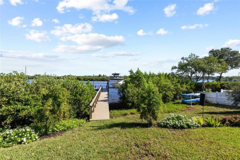 Villa ou maison à vendre à Tarpon Springs, Floride: 3 chambres, 229.19 m2 № 2399179 - photo 5