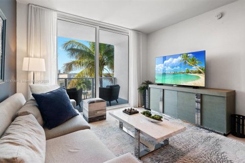 Condominio en venta en Fort Lauderdale, Florida, 2 dormitorios, 119.29 m2 № 1867199 - foto 9
