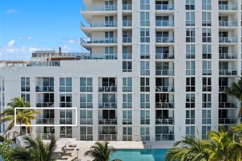 Condominio en venta en Fort Lauderdale, Florida, 2 dormitorios, 119.29 m2 № 1867199 - foto 13