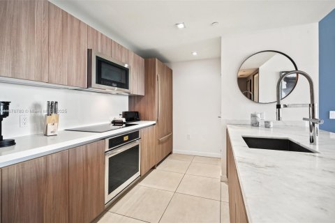 Condominio en venta en Fort Lauderdale, Florida, 2 dormitorios, 119.29 m2 № 1867199 - foto 19