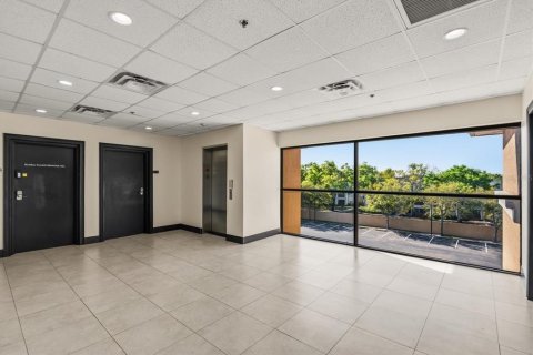 Commercial property in Casselberry, Florida 148.64 sq.m. № 2111677 - photo 16