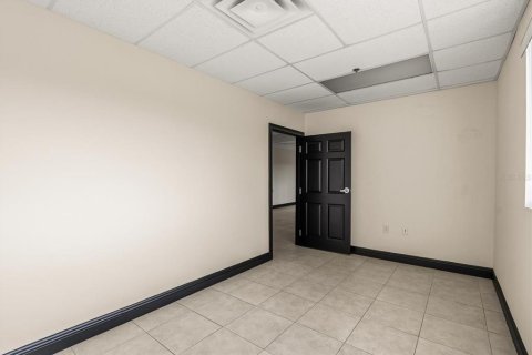 Commercial property in Casselberry, Florida 148.64 sq.m. № 2111677 - photo 22