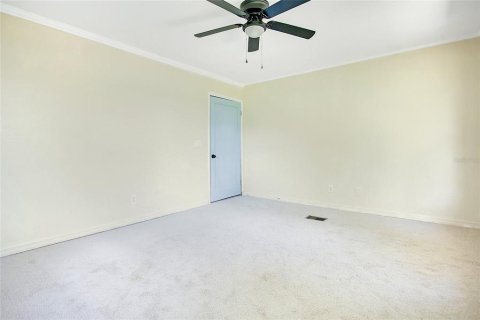 House in Winter Haven, Florida 3 bedrooms, 199.65 sq.m. № 1912946 - photo 20