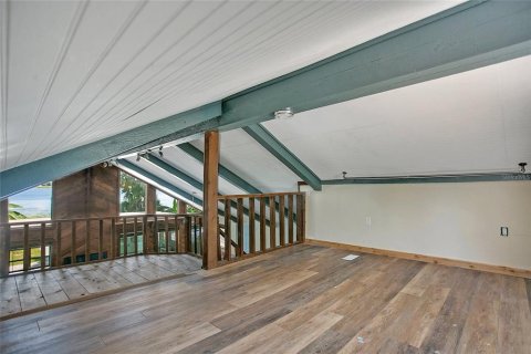 House in Winter Haven, Florida 3 bedrooms, 199.65 sq.m. № 1912946 - photo 26