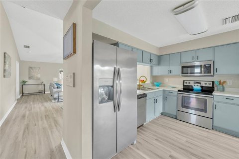 Купить виллу или дом в Плант-Сити, Флорида 5 комнат, 112.41м2, № 1909804 - фото 13