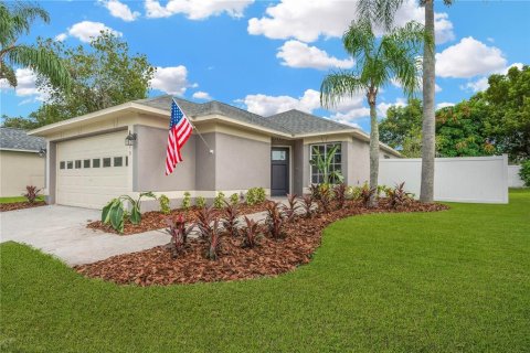 House in Plant City, Florida 3 bedrooms, 112.41 sq.m. № 1909804 - photo 23