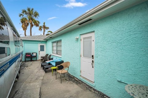 Propiedad comercial en venta en Clearwater, Florida, 181.07 m2 № 1732978 - foto 4