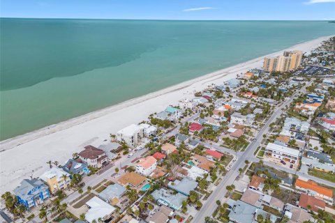 Propiedad comercial en venta en Clearwater, Florida, 181.07 m2 № 1732978 - foto 12
