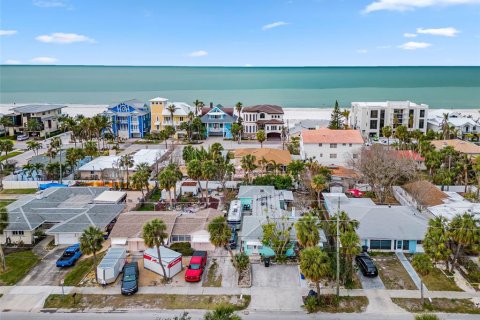 Propiedad comercial en venta en Clearwater, Florida, 181.07 m2 № 1732978 - foto 9