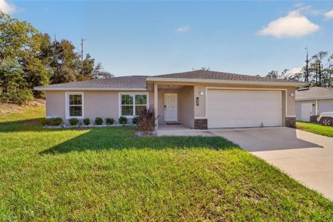 Casa en Dunnellon, Florida 3 dormitorios, 121.14 m2 № 2424299