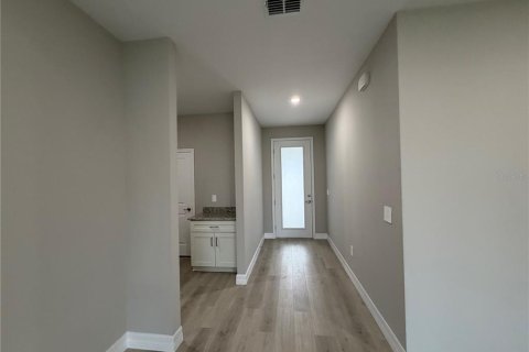 Villa ou maison à louer à Palm Bay, Floride: 4 chambres, 194.35 m2 № 2167051 - photo 23