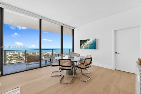 Condominio en venta en Miami Beach, Florida, 3 dormitorios, 182.92 m2 № 2034492 - foto 6