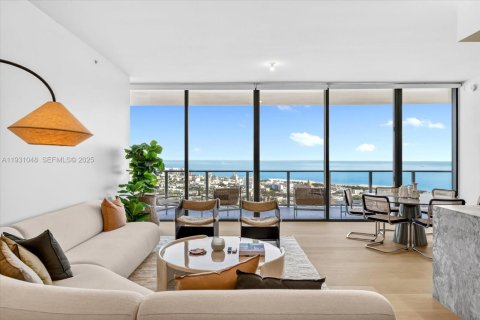Condominio en Miami Beach, Florida, 3 dormitorios  № 2034492