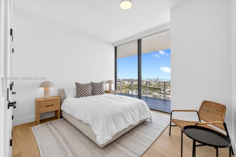Condominio en venta en Miami Beach, Florida, 3 dormitorios, 182.92 m2 № 2034492 - foto 18