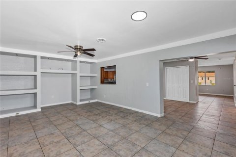 Villa ou maison à vendre à Orlando, Floride: 3 chambres, 149.85 m2 № 2386753 - photo 16