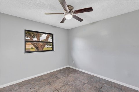 Villa ou maison à vendre à Orlando, Floride: 3 chambres, 149.85 m2 № 2386753 - photo 21