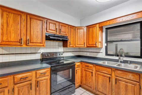 Villa ou maison à vendre à Orlando, Floride: 3 chambres, 149.85 m2 № 2386753 - photo 13