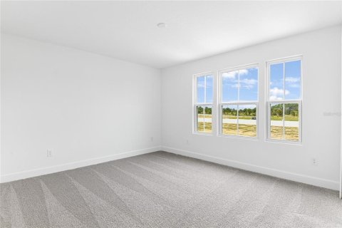 House in Tavares, Florida 5 bedrooms, 260.13 sq.m. № 2205584 - photo 14