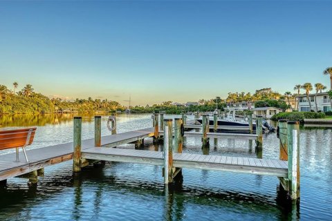 Copropriété à vendre à Longboat Key, Floride: 2 chambres, 115.29 m2 № 2430920 - photo 25