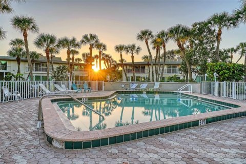 Copropriété à vendre à Longboat Key, Floride: 2 chambres, 115.29 m2 № 2430920 - photo 30