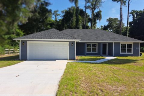 House in Citrus Springs, Florida 3 bedrooms, 165.37 sq.m. № 2151634