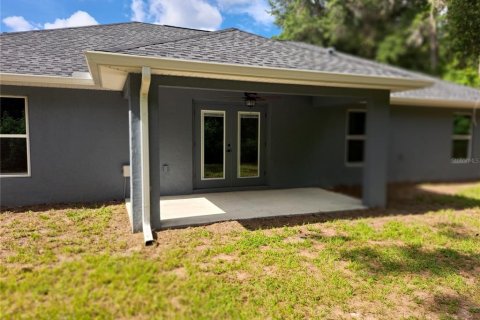 House in Citrus Springs, Florida 3 bedrooms, 165.37 sq.m. № 2151634 - photo 5