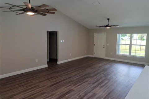 House in Citrus Springs, Florida 3 bedrooms, 165.37 sq.m. № 2151634 - photo 8