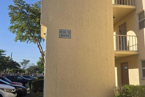 Copropriété à vendre à Sunrise, Floride: 1 chambre, 59.46 m2 № 2249683 - photo 3