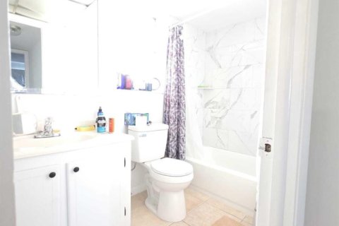 Copropriété à vendre à Sunrise, Floride: 1 chambre, 59.46 m2 № 2249683 - photo 17