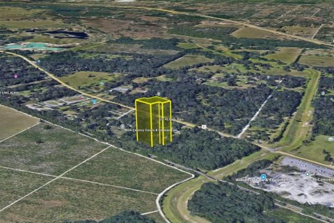 Land in Spring Hill, Florida № 1718867 - photo 4