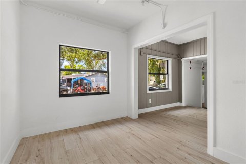 Immobilier commercial à louer à Tampa, Floride: 144.93 m2 № 2306489 - photo 14