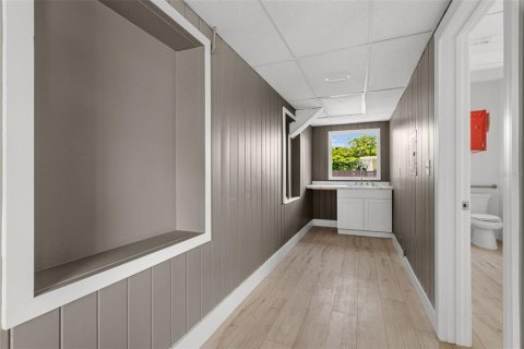 Immobilier commercial à louer à Tampa, Floride: 144.93 m2 № 2306489 - photo 18