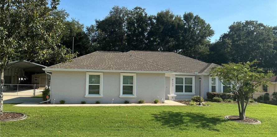 Villa ou maison à Summerfield, Floride 3 chambres, 161.28 m2 № 1853696