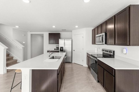 Casa en alquiler en Ocala, Florida, 5 dormitorios, 242.01 m2 № 1807484 - foto 5