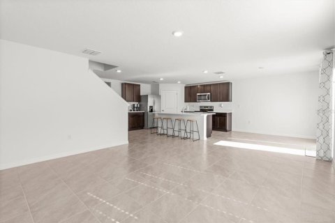 Casa en alquiler en Ocala, Florida, 5 dormitorios, 242.01 m2 № 1807484 - foto 10