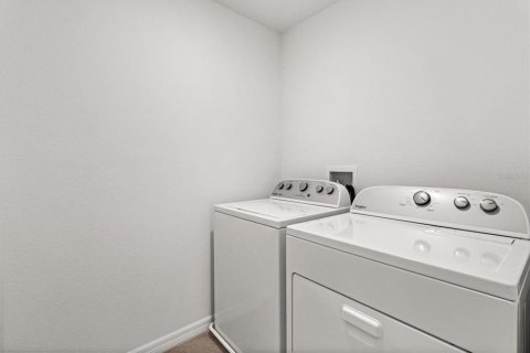 Casa en alquiler en Ocala, Florida, 5 dormitorios, 242.01 m2 № 1807484 - foto 24