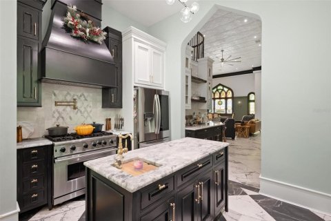 Casa en venta en Tarpon Springs, Florida, 4 dormitorios, 491.36 m2 № 1591703 - foto 13