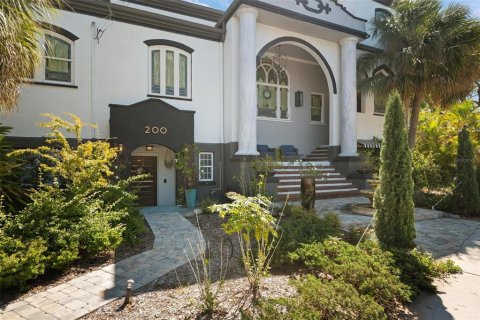 Casa en venta en Tarpon Springs, Florida, 4 dormitorios, 491.36 m2 № 1591703 - foto 4
