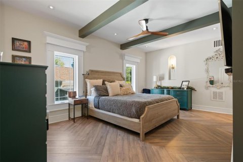 Casa en venta en Tarpon Springs, Florida, 4 dormitorios, 491.36 m2 № 1591703 - foto 24