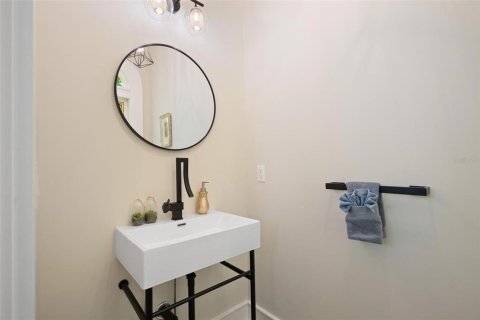 Casa en venta en Tarpon Springs, Florida, 4 dormitorios, 491.36 m2 № 1591703 - foto 28